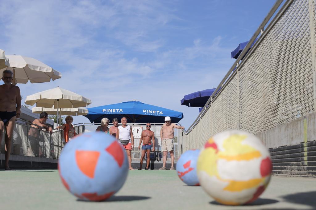 Sportur Club Hotel Cervia Bagian luar foto